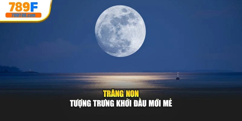 Trăng non tượng trưng khởi đầu mới mẻ